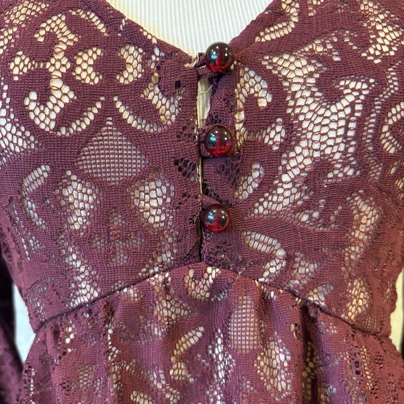 Witchcore Whimsigoth Feminine Lace Crochet Bell Sleeve w/Nude Lining Sz S - Picture 10 of 13